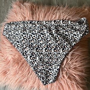 Leopard print double lines, bikini bottoms
